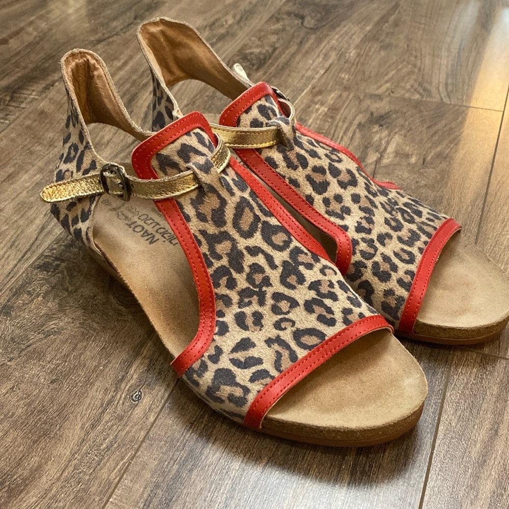 EUC Naot Fiona Leopard Print Suede Wedge with Red accents Size 9
